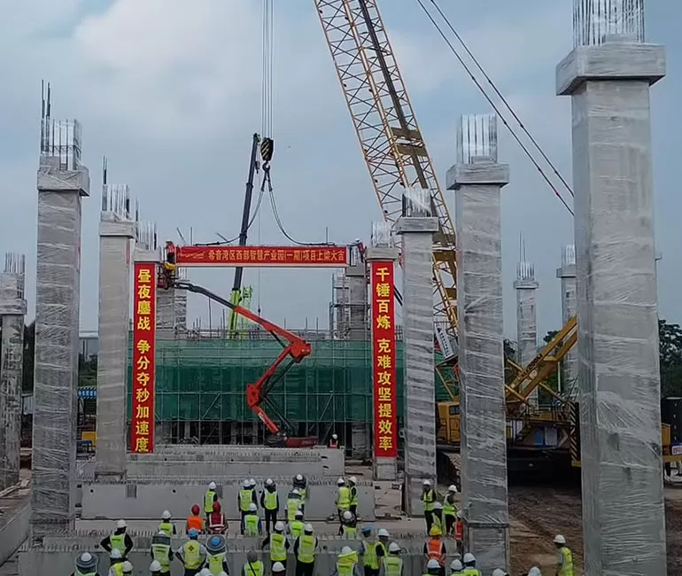 19 de julho de 2024, 600000 metros quadrados, a instalação do feixe superior do projeto Shein foi concluída
